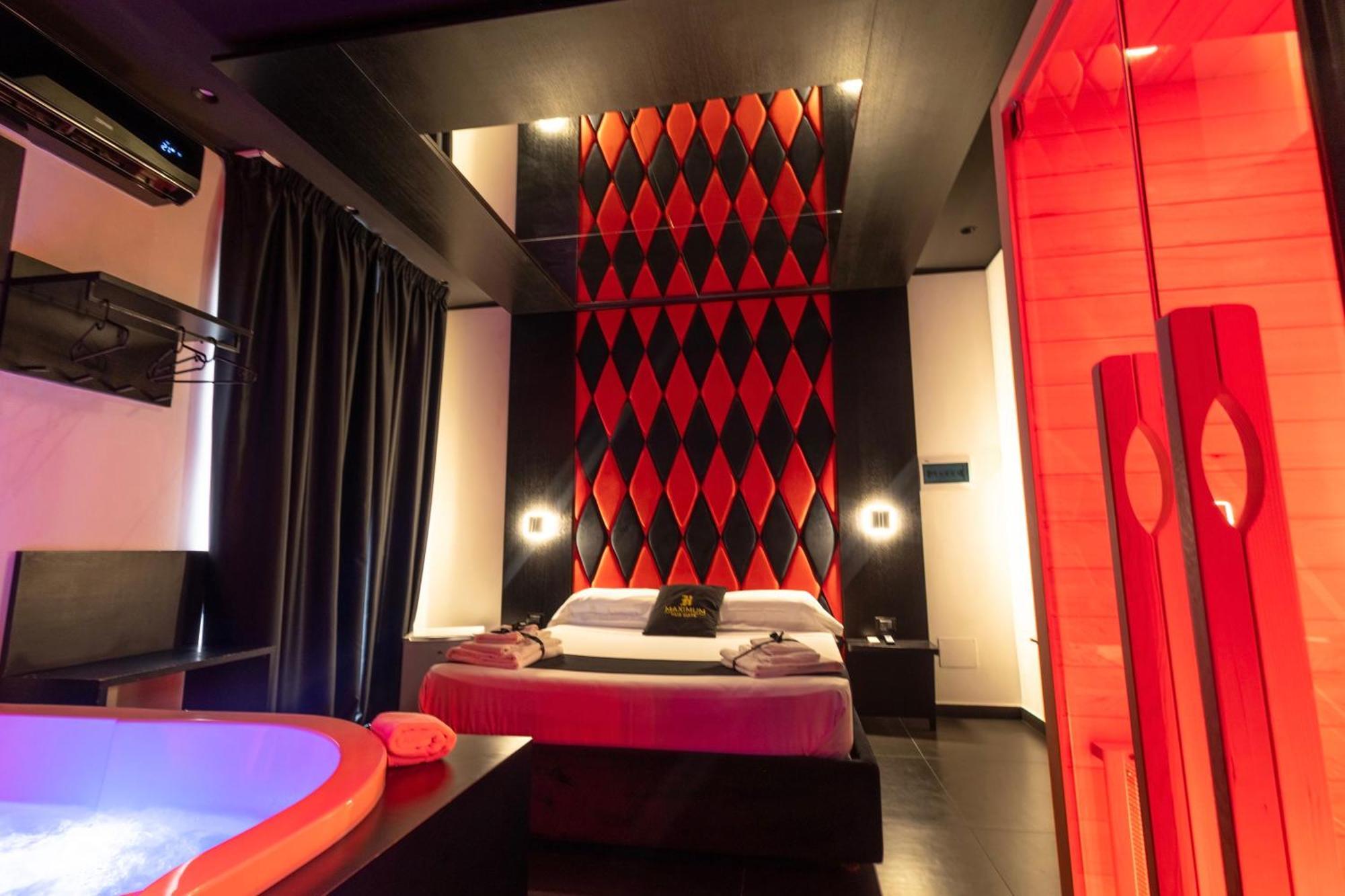 Maximum Hub Suite&Spa Palermo Eksteriør bilde